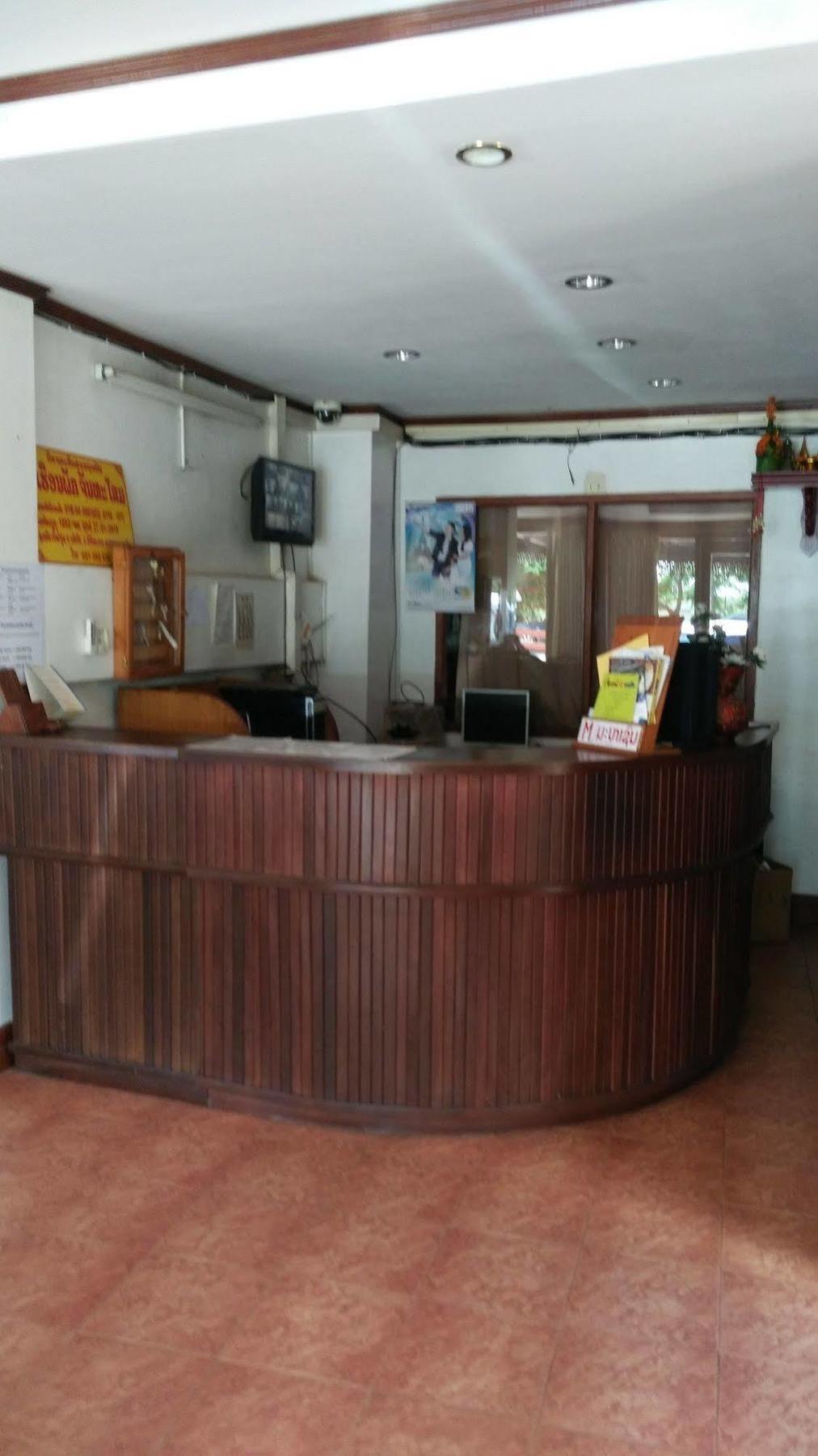 Chanthasom Guesthouse Ban Nongdouang Экстерьер фото